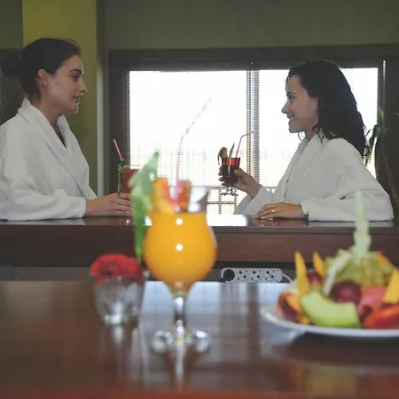 Umut Thermal & Wellness Resort 4*